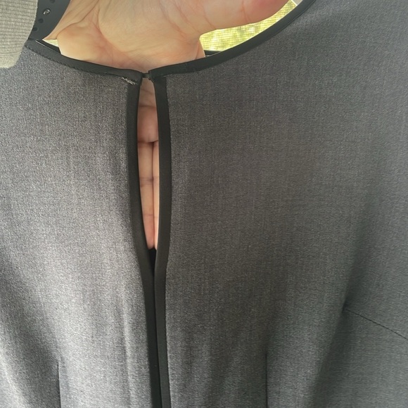 Tahari Keyhole Neck Fitted Sheath Dress - Picture 5 of 14